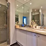 Apartment Centre St Tropez - 2 Pieces -clim Piscine Parking *